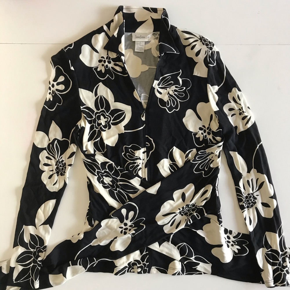 Neiman Marcus mesh zip up top